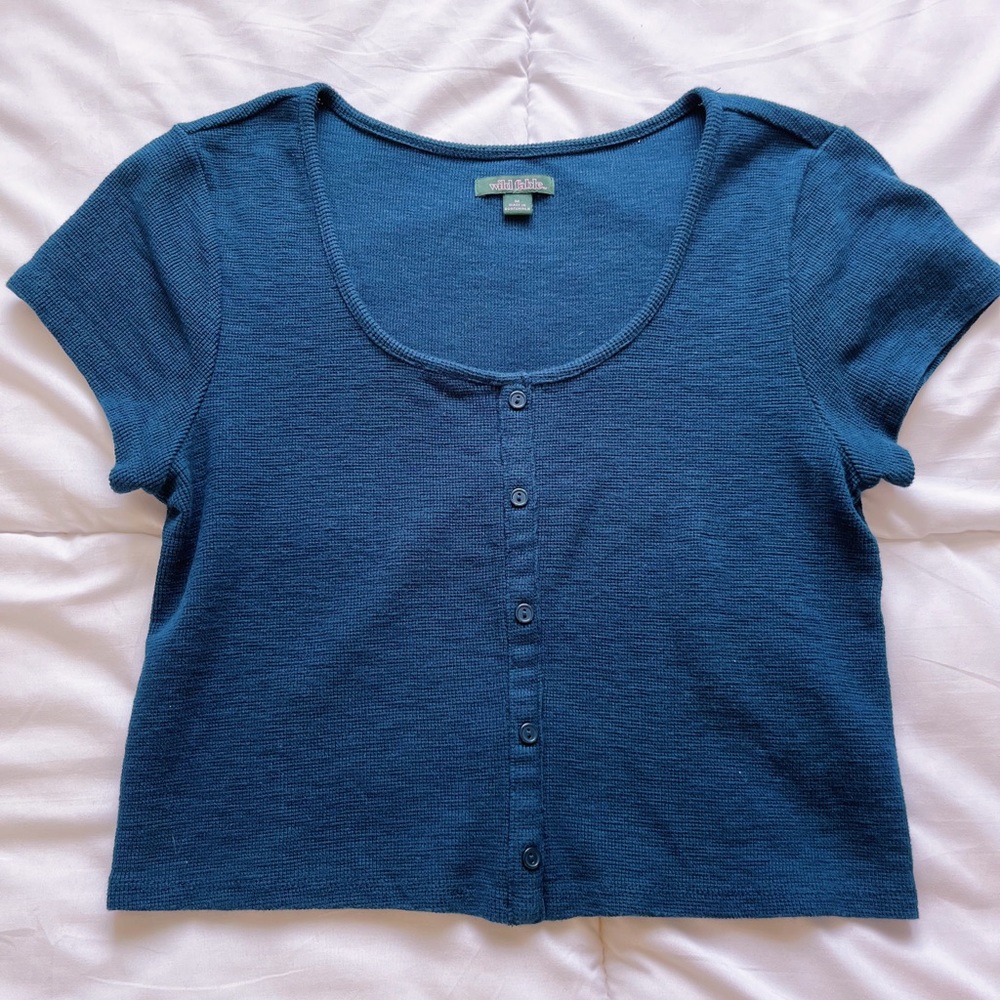 dark blue crop top